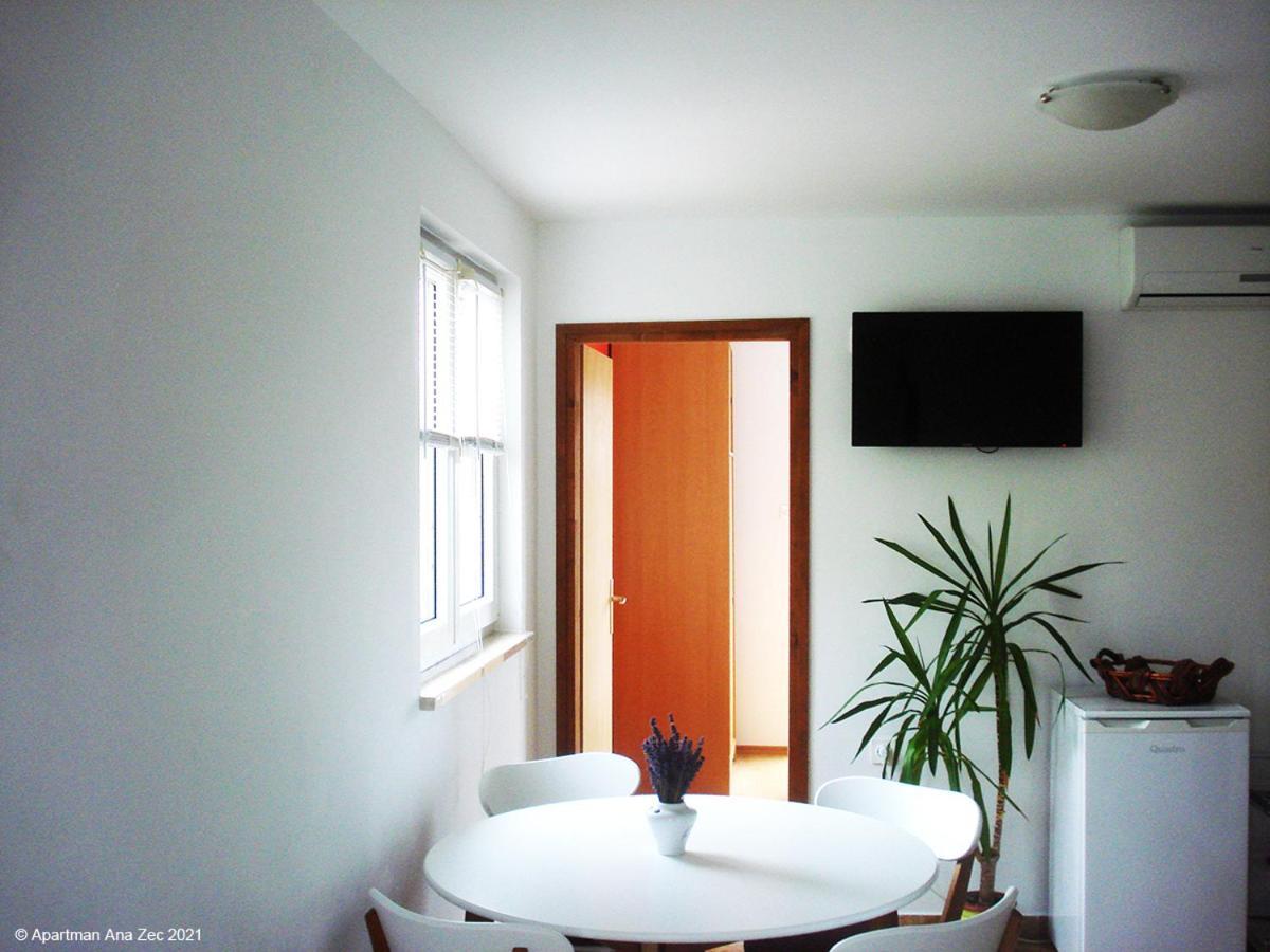 Apartments Zec Brzac Екстер'єр фото